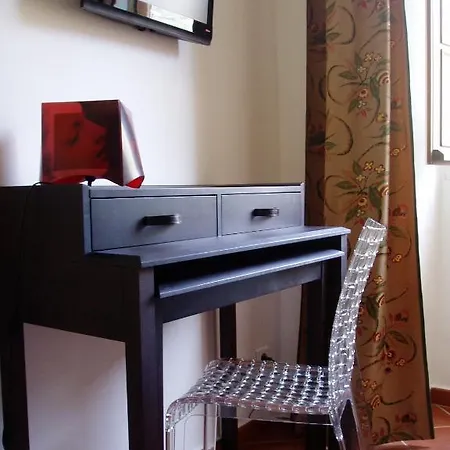 尤卡斯特鲁宾馆