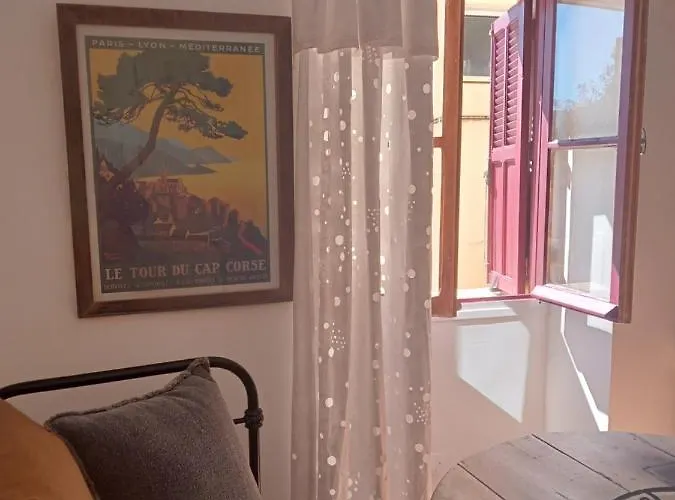 U Castellu Algajola (Corsica)