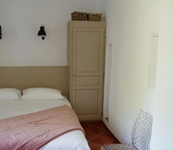 Hotel U Castellu Algajola (Corsica)